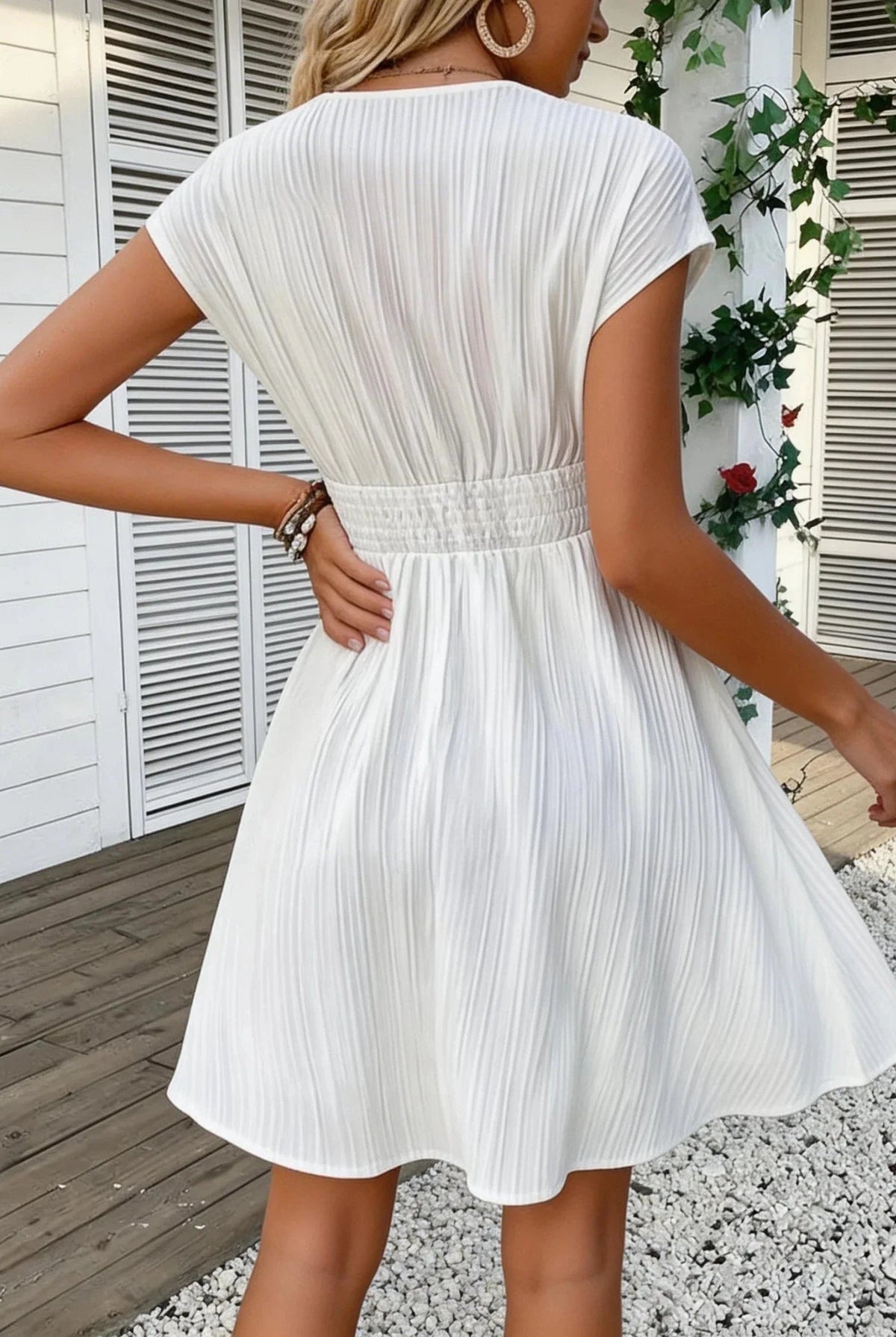 SOKYND Daniela French Lace V-Neck Fitted Dress DressesSOKYND-609175-DEF-S-01271S
