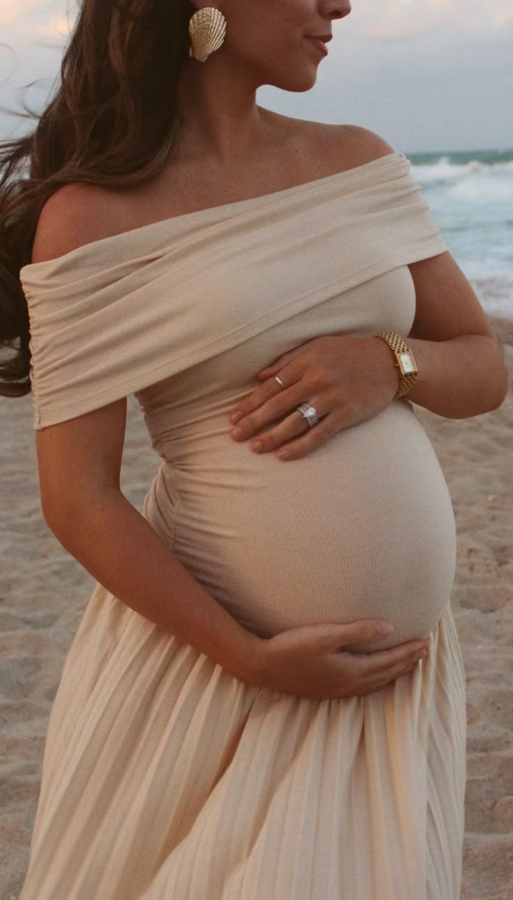 flowy pregnancy dress Delilah Off-Shoulder Maternity 20 PhD Graduation Outfit Smocked under a bust artisan printed caftan Style:ES01886MG