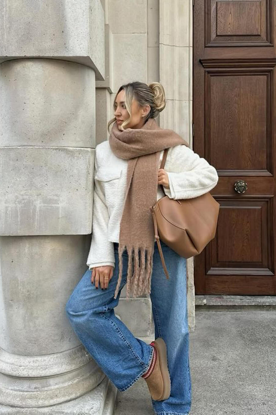 SOKYND Emilia Tasseled Winter Scarf AccessoriesSOKYND-388311-BEI-OS-06167Beige