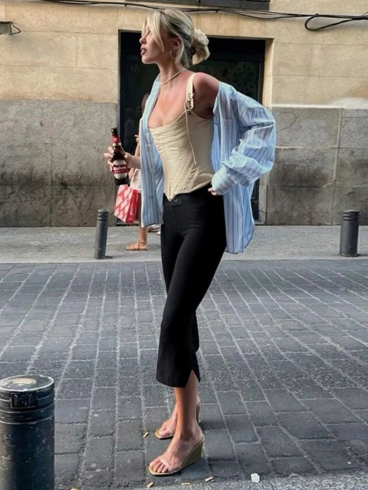 SOKYND Julie Black Capris Pants