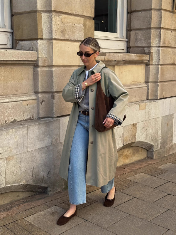 Abrigo Trench Mediano Jane con Detalle de Cuadro