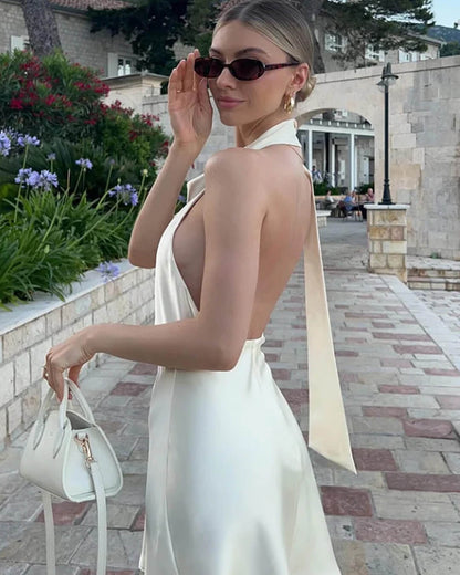 Fiona Mini en satin dos nu
