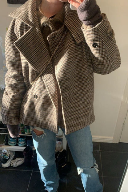 Amy Funnel Neck Houndstooth Short Jacket
