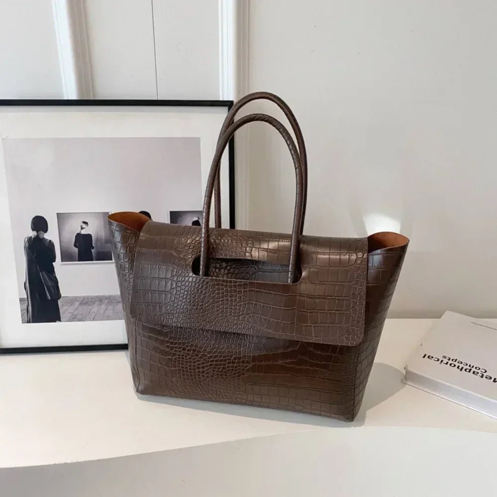 Anna Geprägte Leder-Tote