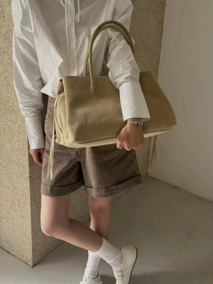 Jessica Schultertasche mit mehreren Fächern