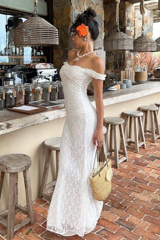Arabella Spitzen-Maxikleid mit Spaghettiträgern