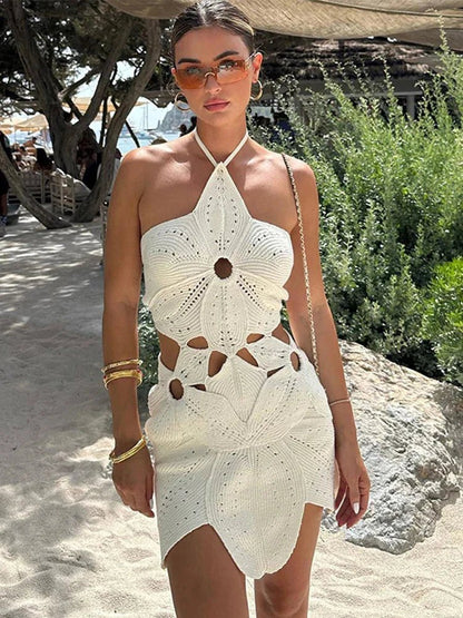 Mini abito in crochet con collo halter Willow