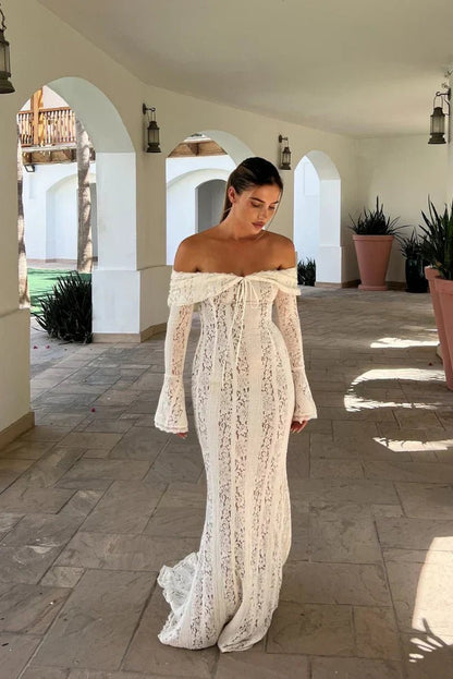 Maren Carmen-Spitzen-Maxikleid