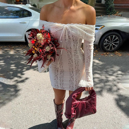 Rosemarie Vestido corto off-shoulder