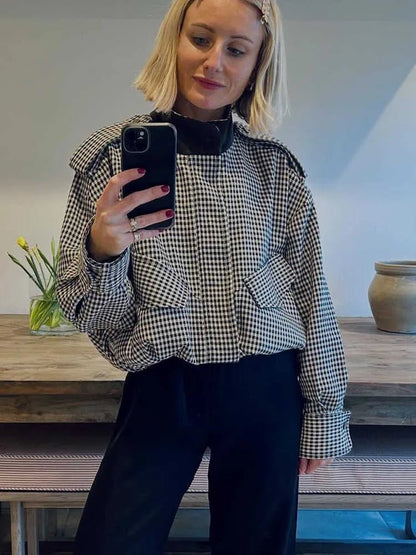 Emma Karo Bomberjacke mit hohem Kragen