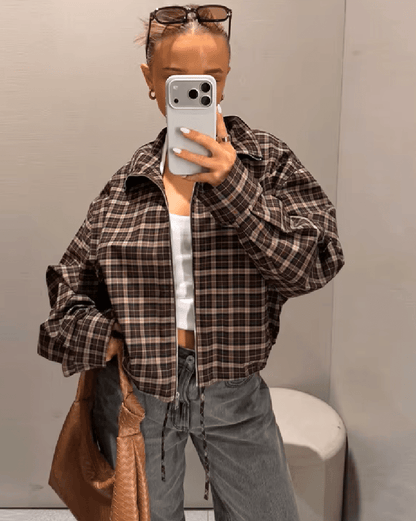 Eva Hochkragen Karierte Reißverschlussjacke