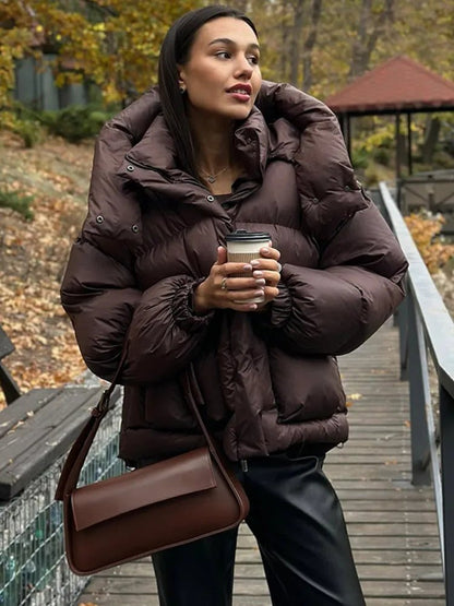 Emilia Kapuzen-Steppjacke