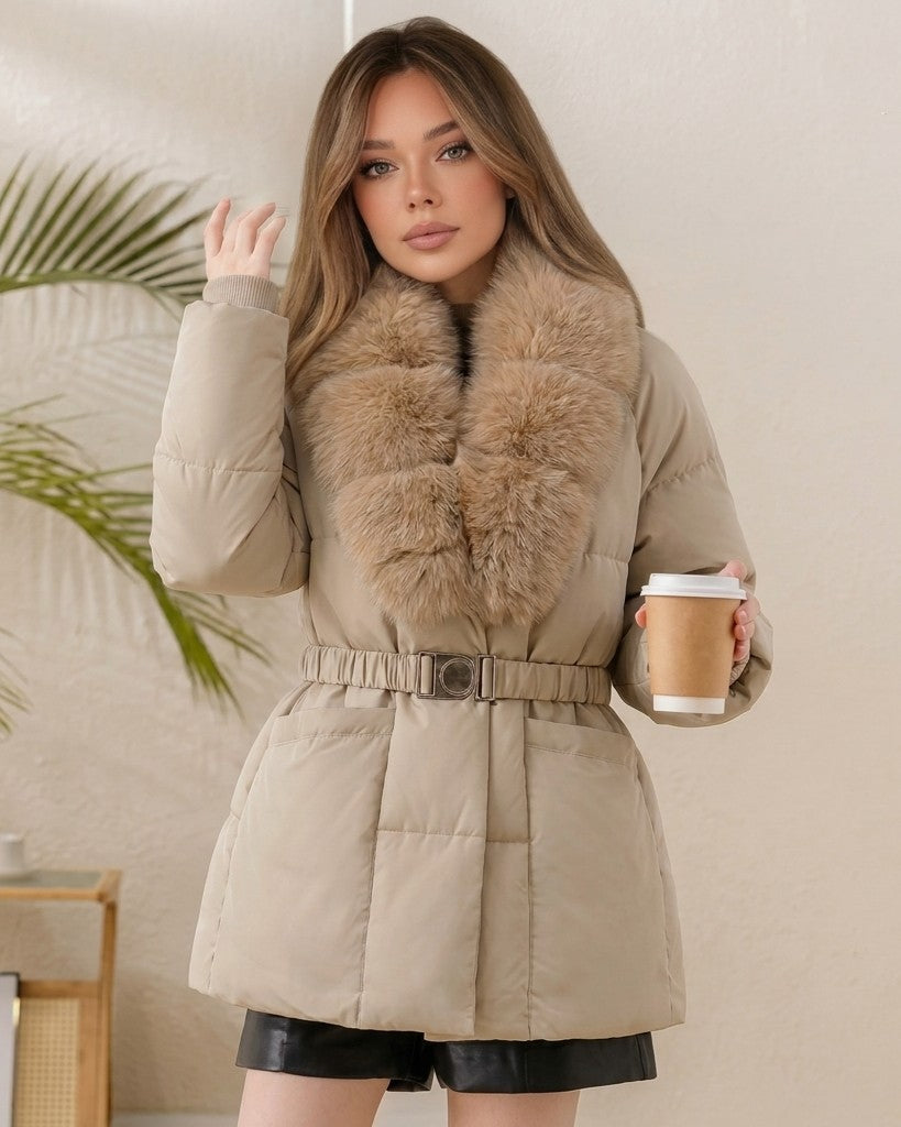 Parka matelassée avec col en fausse fourrure et ceinture Sara