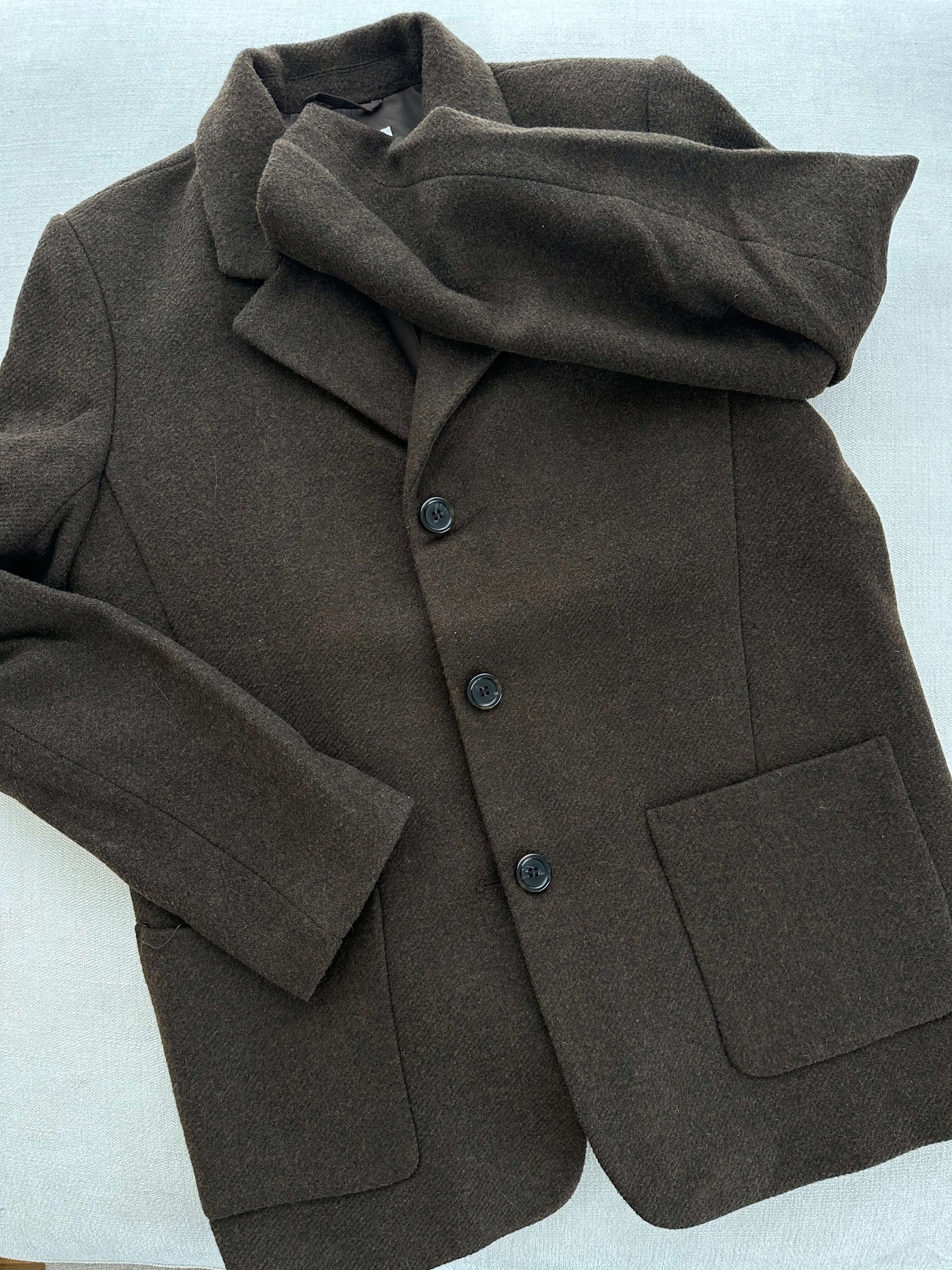 Lara Blazer