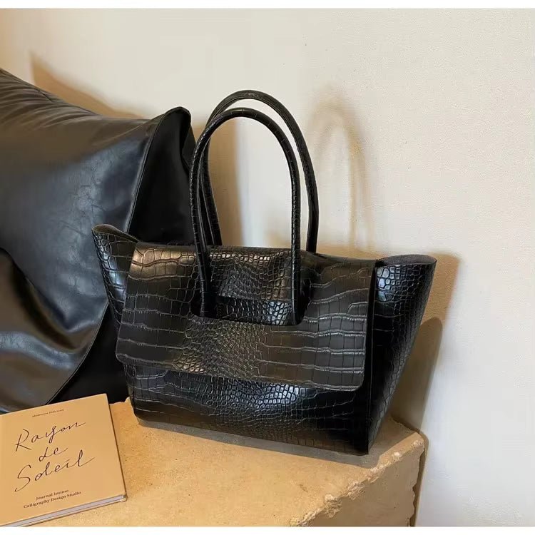 SOKYND Anna Embossed Leather Tote BagSOKYND-379223-BLA-OS-62775Black
