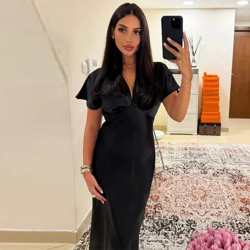 SOKYND Carina V Neck Satin Midi Dress DressBlackS