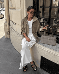 Chaqueta de ante sintético Delphine de cuello alto