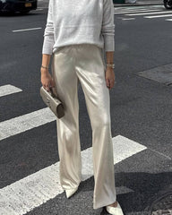 Pantaloni Adeltraud in satin a gamba larga