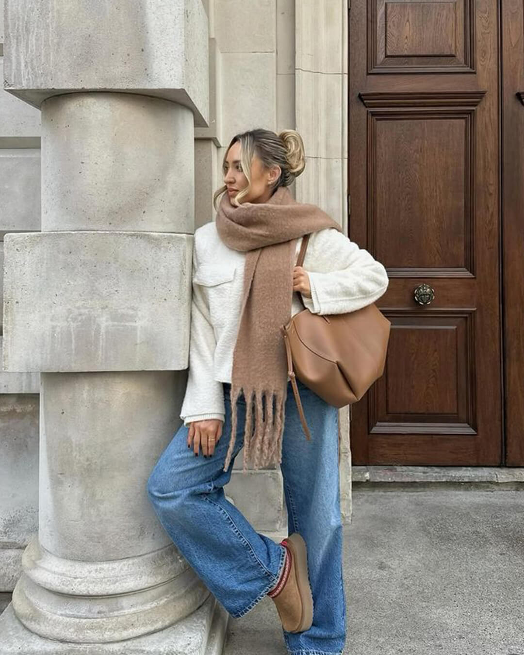 SOKYND Emilia Tasseled Winter Scarf AccessoriesSOKYND-388311-BEI-OS-06167Beige