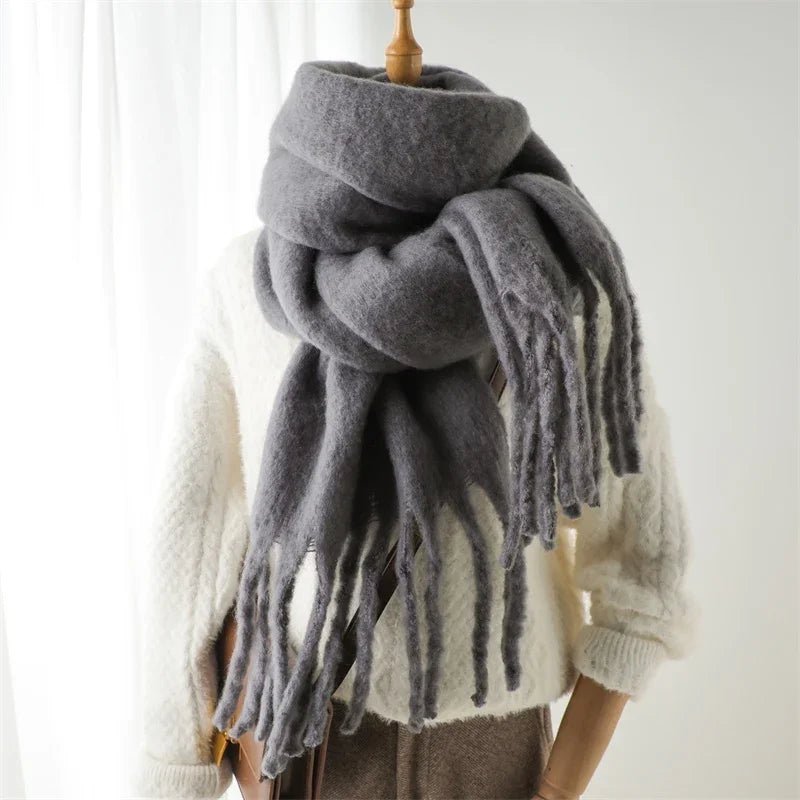 SOKYND Emilia Tasseled Winter Scarf AccessoriesSOKYND-388311-BLA-OS-71703Black