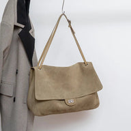 Bolso tote cruzado Lara en ante sintético mate
