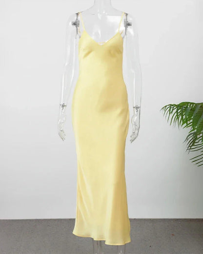 SOKYND Reina Satin Backless Maxi Dress DressYellowXS
